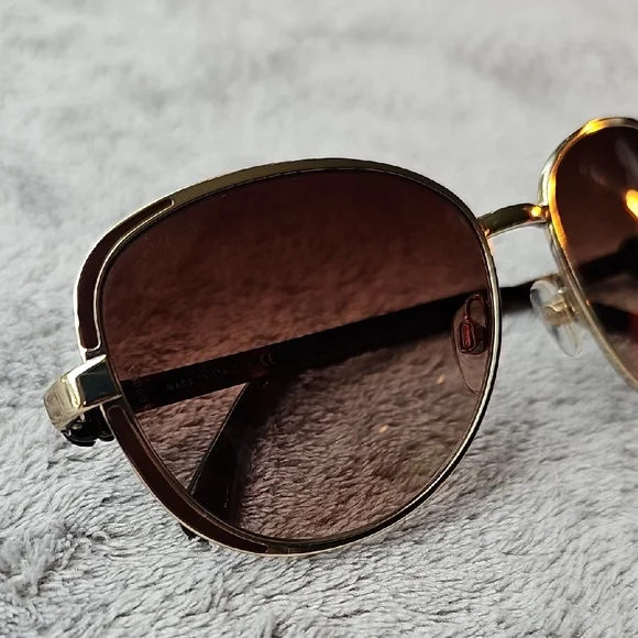 CHANEL Women's Sunglasses with Gold Frame and Brown Lenses - Picture 10 of 11
